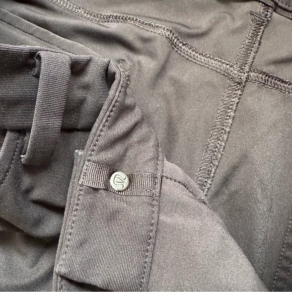 Lululemon ABC Pant Classic in Black Sz 36 - Picture 9 of 14